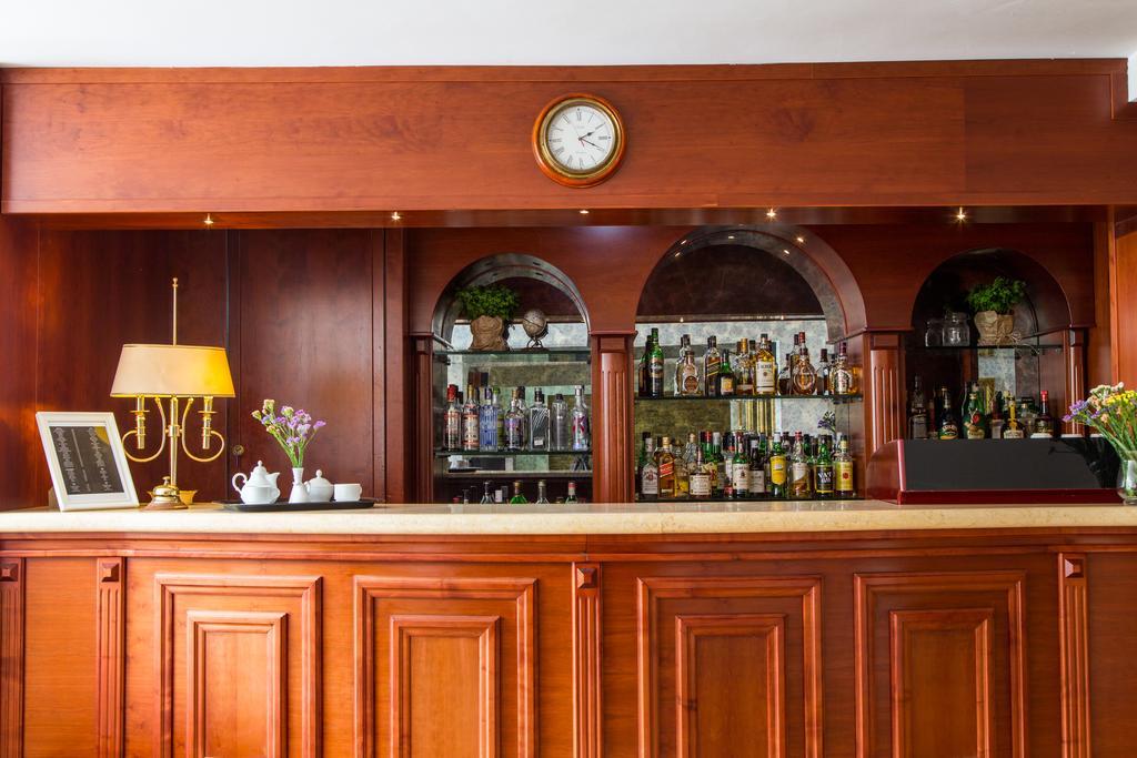 Alexios Hotel Yanya Dış mekan fotoğraf